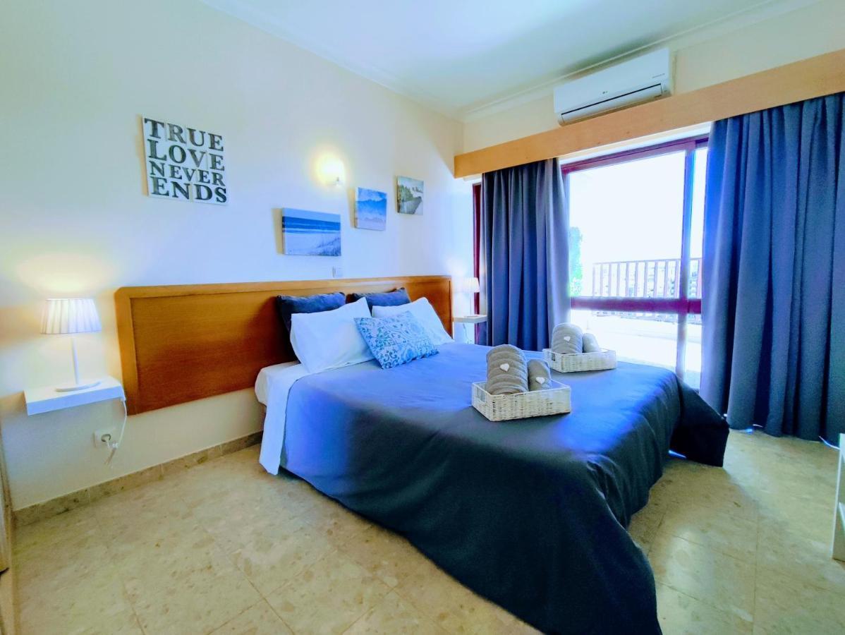 Seaview Apartment Clube Praia Mar Portimao Bagian luar foto